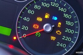 Paneldə xəbərdarlıq işıqları yanırsa nə etməli?