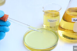 Yaşıl, qırmızı və sarı rəngli hidravlika yağlarını qarışdırmaq olarmı?