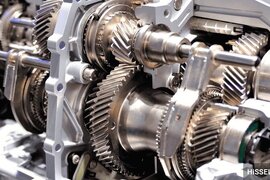 Qızan sürətlər qutusu hansı hissələri məhv edir ?