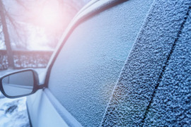 Qışda donmuş qapı kilidlərini və şüşələri necə açmalıyıq?