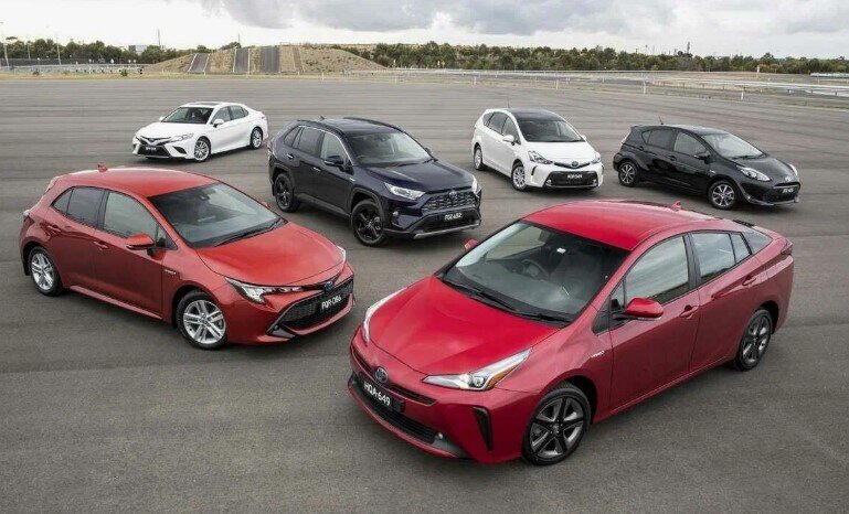 Toyota maşınları arasında ən populyar 10 Avtomobil markası
