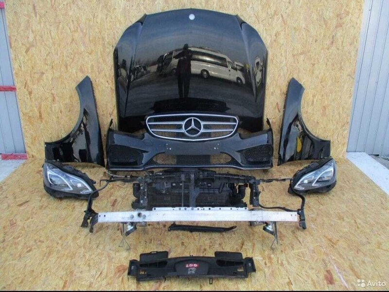 "Mercedes W212 W204" ehtiyat hissələri