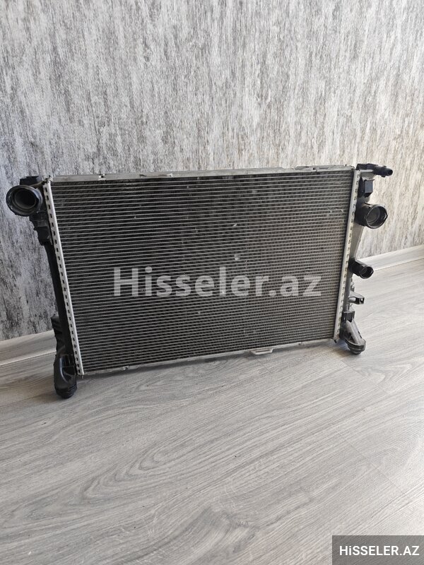 W212 W204 su radiatoru W212 W204 su radiatoru