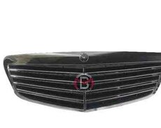 Mercedes W221 radiator barmaqlığı