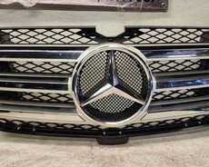 Mercedes Benz Gl 2010-2012 Radiator Barmaqlığı