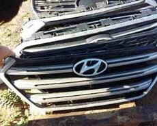 Hyundai Santa Fe radiator barmaqlığı