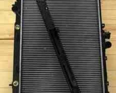 Mitsubishi L200 radiator qapaqları