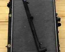 Mitsubishi Pajero V73 V97 üçün radiator qapaqları