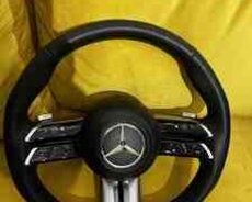 Mercedes AMG sükanı