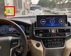Toyota Land Cruiser monitoru