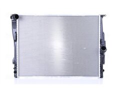 Bmw E90, E81 Radiator su