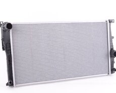 Bmw F30 Radiator su