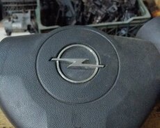 Opel Astra H sükan yastığı