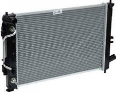 Hyundai Elantra 1.8l Su Radiator