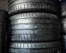 Michelin şinləri 32535 R23, 28540 R23