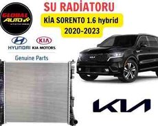 Kia Sorento hybrid 2021 su radiatoru