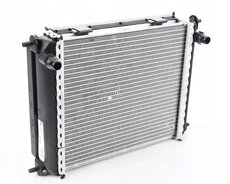 Bmw X5 G05, X6 G06, X7 G07 Radiator əlavə soyuducu