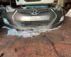 Hyundai Elantra bamper