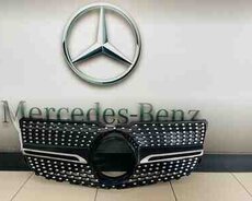 Mercedes W447 2015-2020 xrom qara radiator barmaqlığı