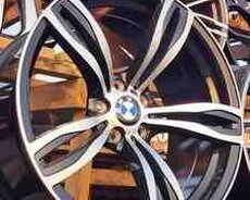 BMW F10 diskləri R19