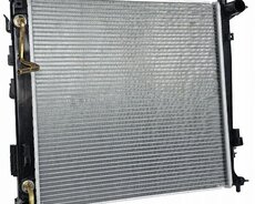 Kia Sportage 2.0 2014 Su radiatoru