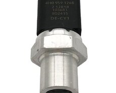 Audi a8 kondisanerin datciki