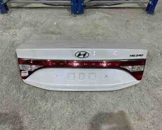 Hyundai Azera 2015 baqaj qapısı