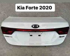 Kia Forte 2020 baqaj qapısı