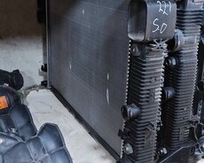 W221 S221 su radiyatoru Mercedes radiator