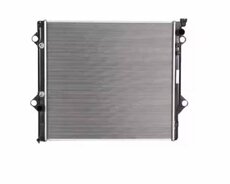 Toyota Praado Su radiatoru