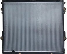 Toyota Land Cruiser 4.0 Su radiatoru