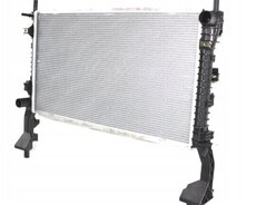 Ford Mustang 2015–2019 Radiator (Qalın 32mm) – Fr3z8005h