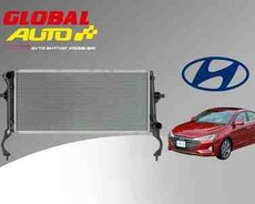 Hyundai Elantra 2018-2020 su radiatoru