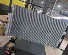 Honda Civic kondisioner radiatoru