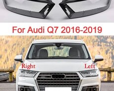 Audi Q7 fara şüşəsi