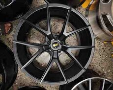 BMW F15 diskləri R22