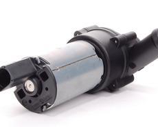 Volkswagen touareg 3.2 köməkçi pompa