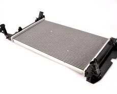 Toyota Corolla 1.4 benzin su radiatoru (164000d200)