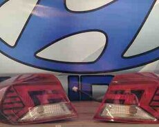 Hyundai Elantra 2019 arxa stop işıqları