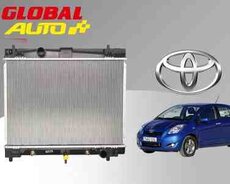 Toyota Yaris 20022011 su radiatoru