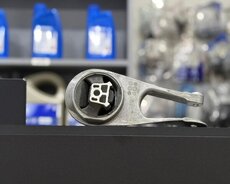 Chevrolet Malibu 2015-2024 1.5 - Mühərrik Yastığı Arxa