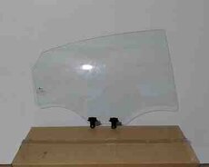 Hyundai Accent 2020 2022 sağ arxa şüşəsi