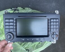 Mercedes w203 monitor