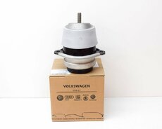 Audi q7 mühərrik yastigi