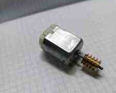 Range Rover qapı kilid motoru