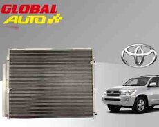 Toyota Land Cruiser kondisioner radiatoru