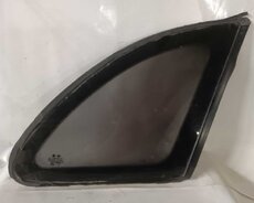 Skoda Fabia Yan şüşələr