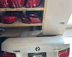 BMW F30 arxa baqajı