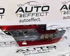 Toyota Camry stop işığı