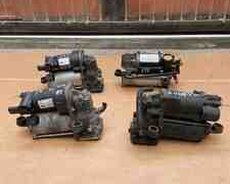 Mercedes pnevma kompressoru